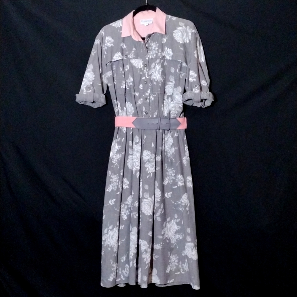 Vintage Periwinkle Brand Gray/White Floral Dress Pink Accents/Belt Size 12